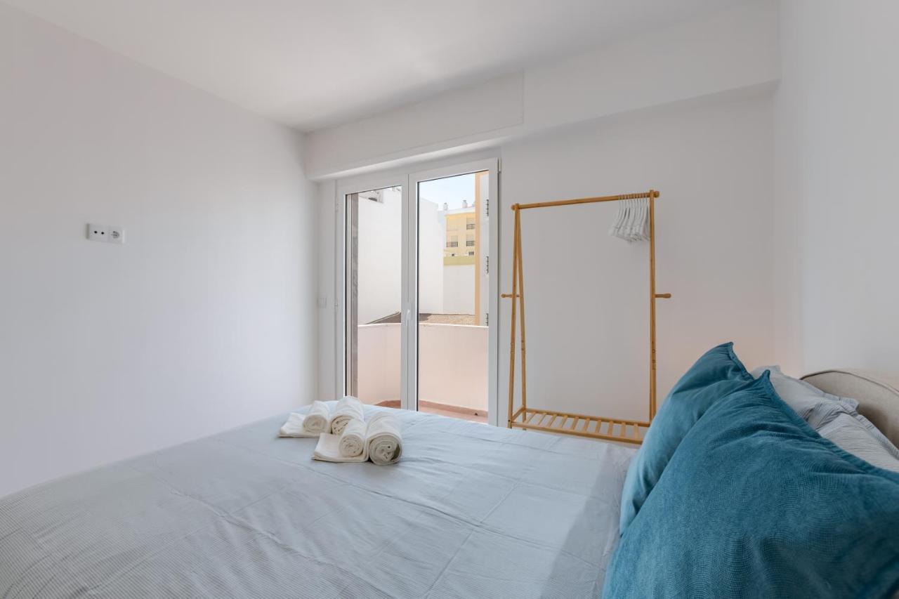 T2 Rosa Dos Ventos, A/C & Terrace - Casas & Papeis Διαμέρισμα Armação de Pêra Εξωτερικό φωτογραφία