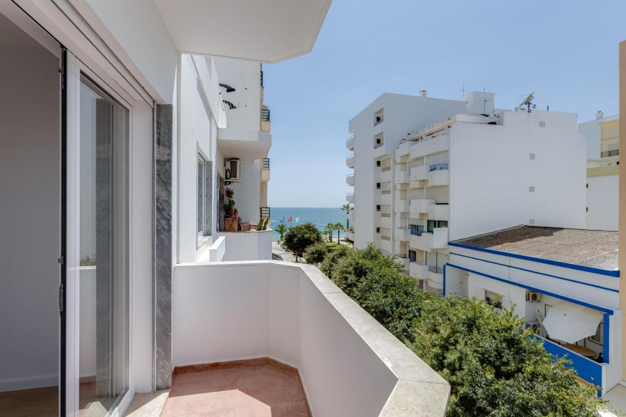 T2 Rosa Dos Ventos, A/C & Terrace - Casas & Papeis Διαμέρισμα Armação de Pêra Εξωτερικό φωτογραφία