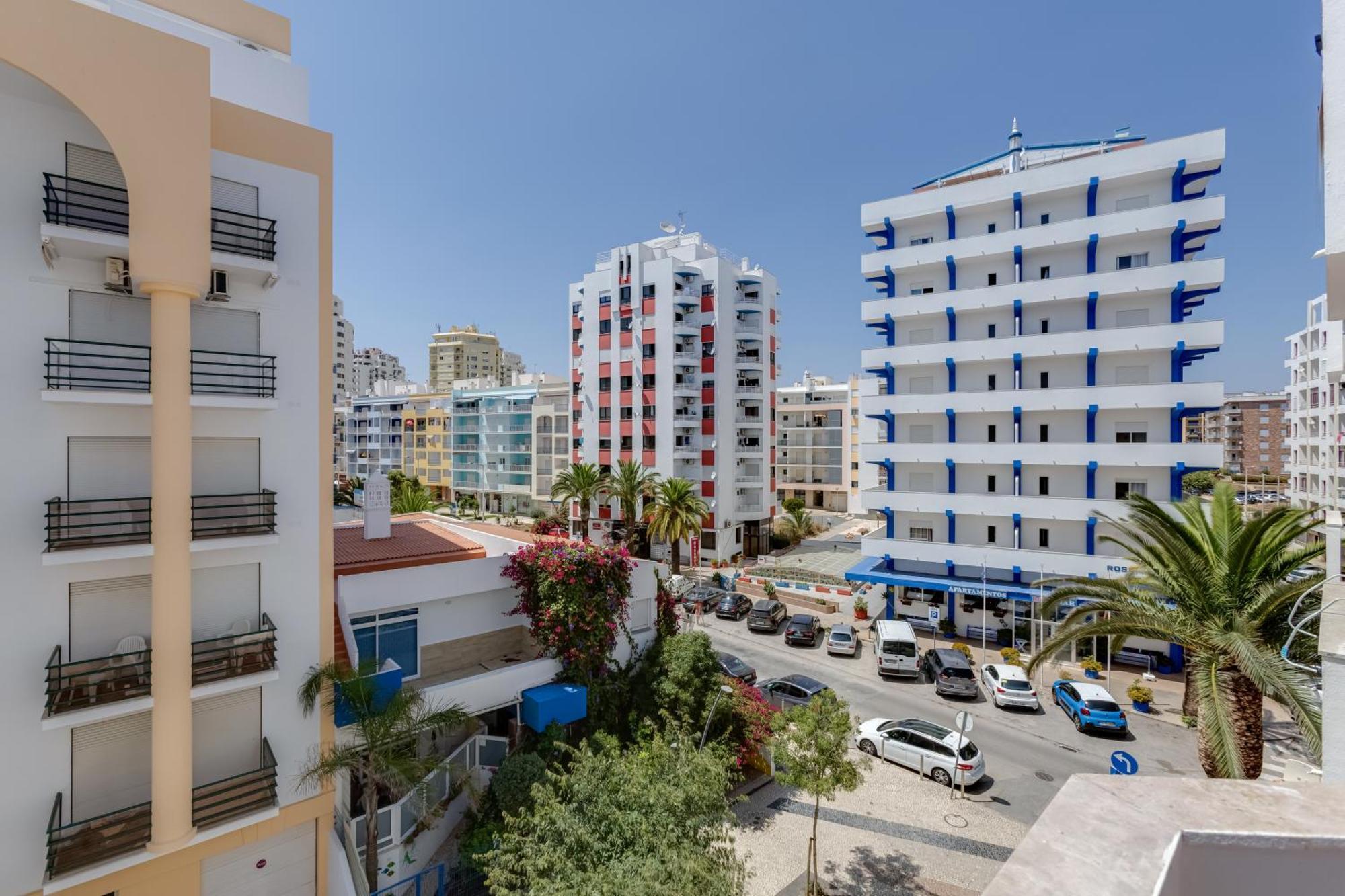T2 Rosa Dos Ventos, A/C & Terrace - Casas & Papeis Διαμέρισμα Armação de Pêra Εξωτερικό φωτογραφία
